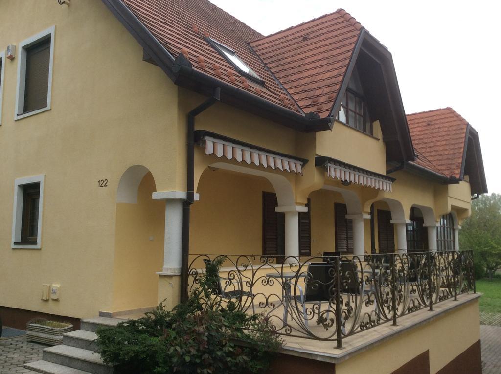 Arina Villa Hévíz Dış mekan fotoğraf